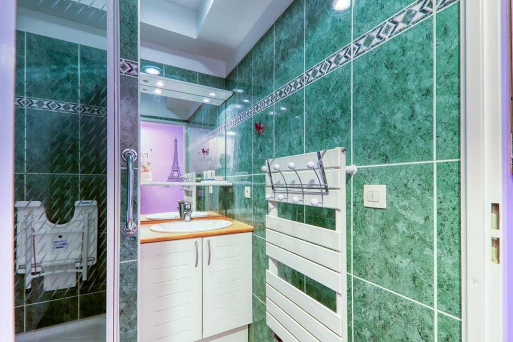 Amilly Park 6 Personnes 2 Chambres Pk Prive En Sous Sol Serris Extérieur photo